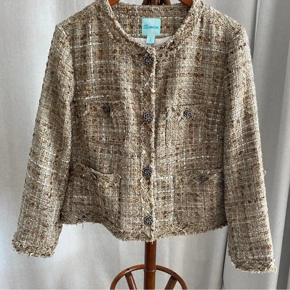 Tweed Chic Wool Jacket - Picture 3 of 9